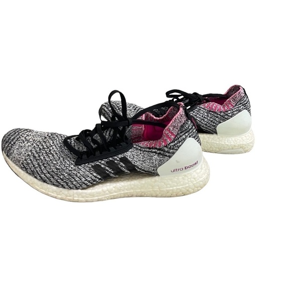 Adidas Ultra Boost Women's 8.5 Pink Breast Cancer Ribbon Knit Shoes - Picture 1 of 10